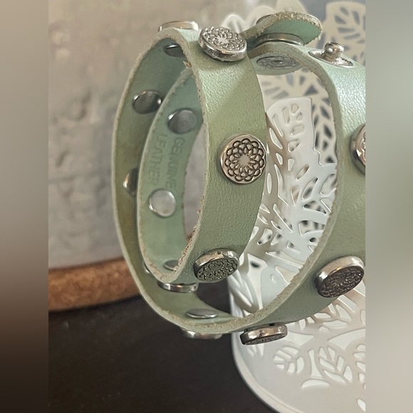 Mint green studded wrap around bracelet. - Picture 2 of 4
